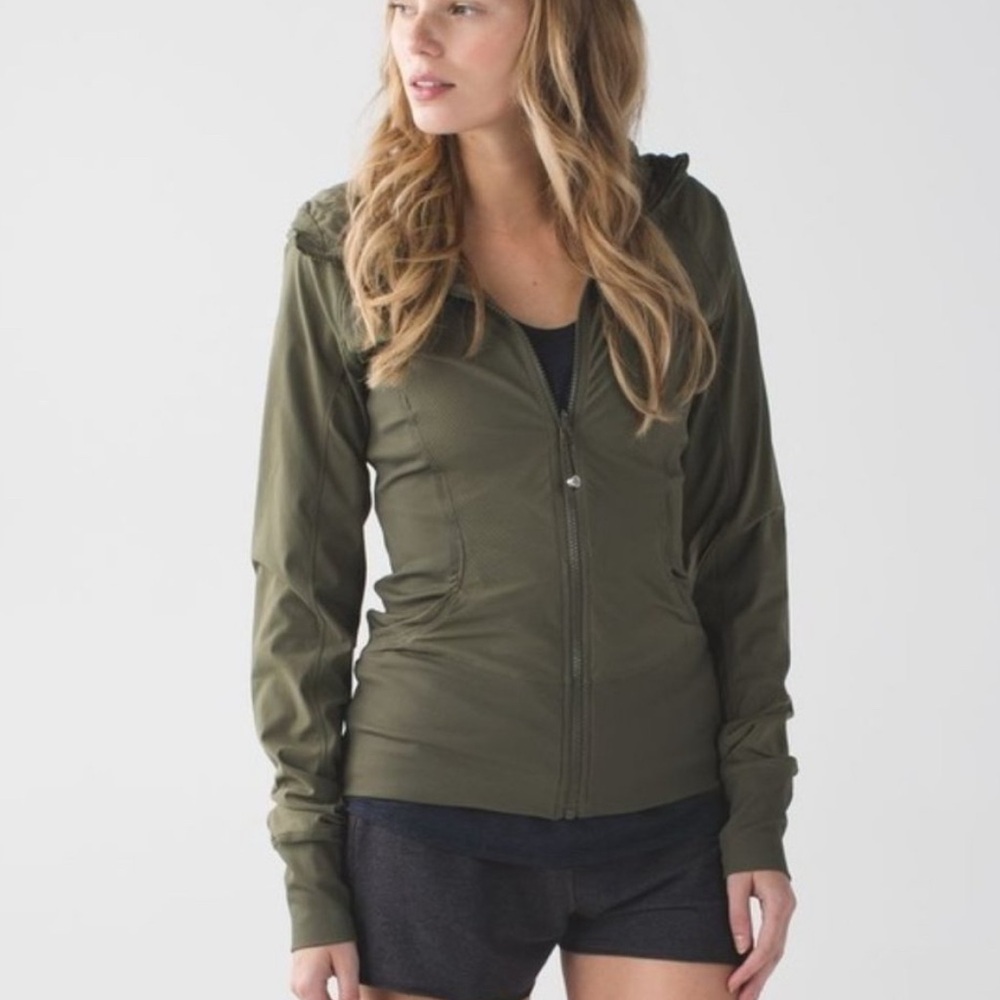 Lululemon In Flux Hooded Jacket (Size 6)
